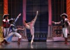 Bailarines rusos en el Palau para ‘La bella durmiente’ de Chaikovski